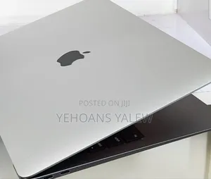 New Laptop Apple MacBook Air 2020 8GB Intel Core I5 SSD 256GB