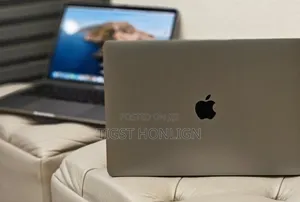 Photo - New Laptop Apple MacBook Pro 2019 16GB Intel Core I7 SSD 1T