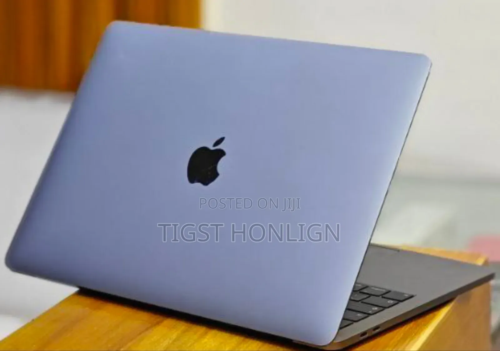 New Laptop Apple MacBook Pro 2019 16GB Intel Core I5 SSD 256GB