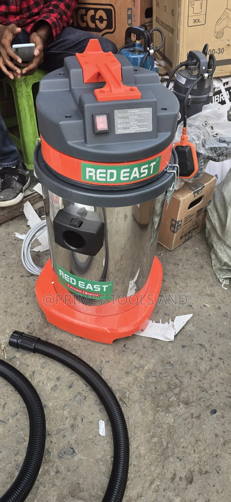 Red East ኢንዱስትሪያል ቫኩም ክሊነር