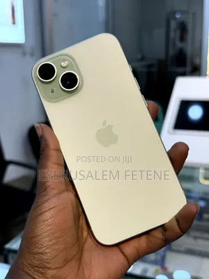 Apple iPhone 15 128 GB