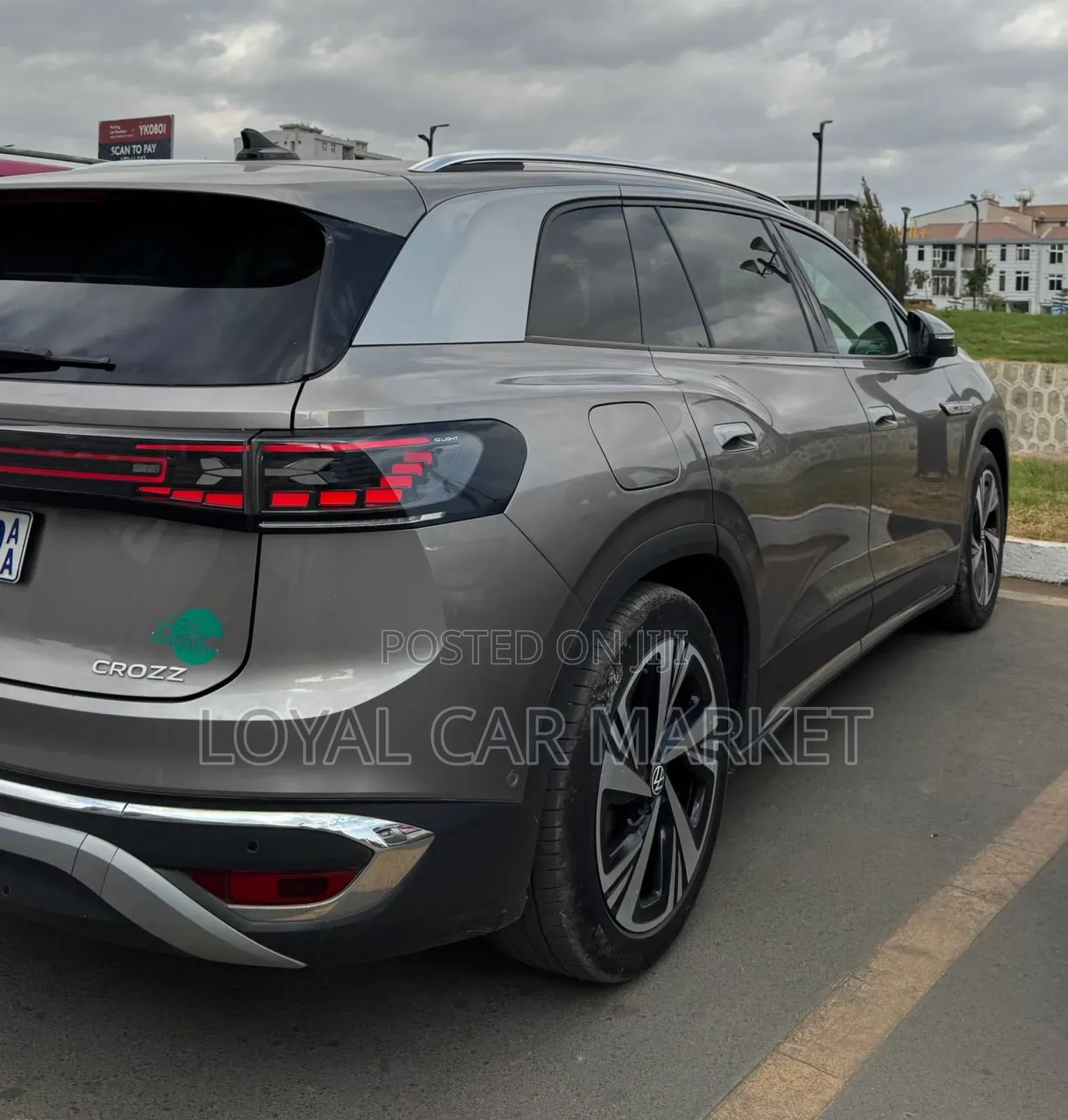 Volkswagen ID.6 2022 Brown