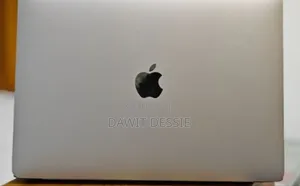 New Laptop Apple MacBook Air 2020 M1 8GB Apple M1 SSD 256GB