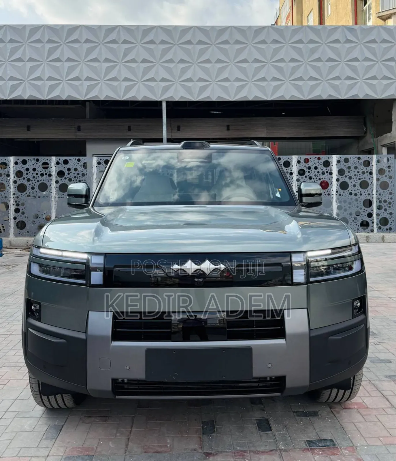 New BYD Leopard 7 2025 Gold