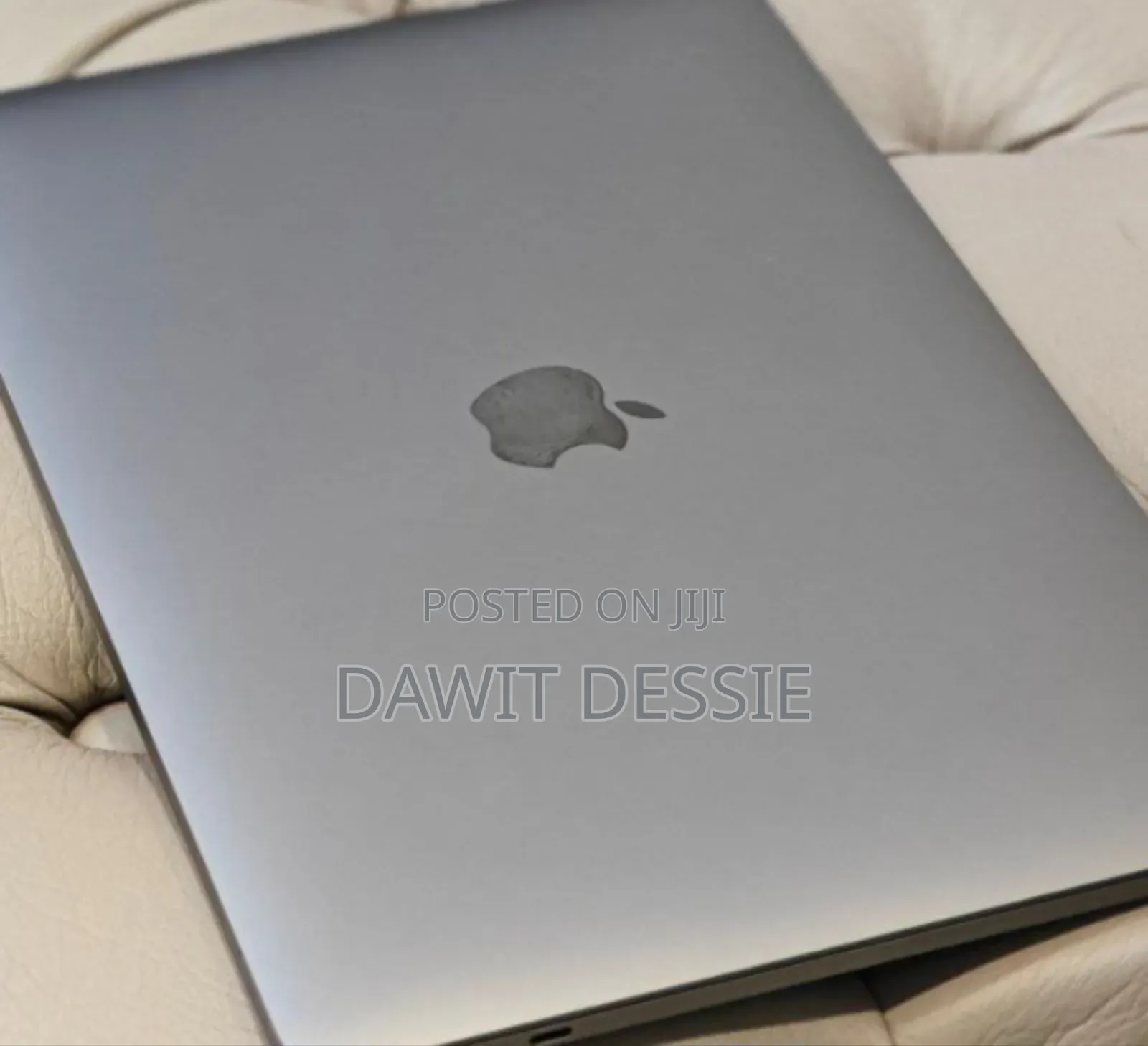 New Laptop Apple MacBook Pro 2019 16GB Intel Core I7 SSD 256GB