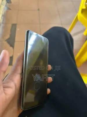 Samsung Galaxy S20+ 5G 128 GB Black