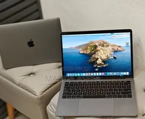New Laptop Apple MacBook Pro 2019 16GB Intel Core I7 SSD 1T