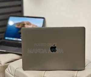 New Laptop Apple MacBook Pro 2019 16GB Intel Core I7 SSD 1T