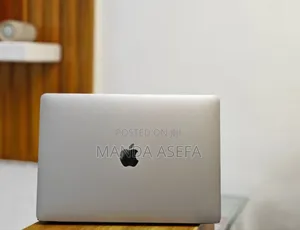 New Laptop Apple MacBook Air 2020 M1 8GB Apple M1 SSD 256GB