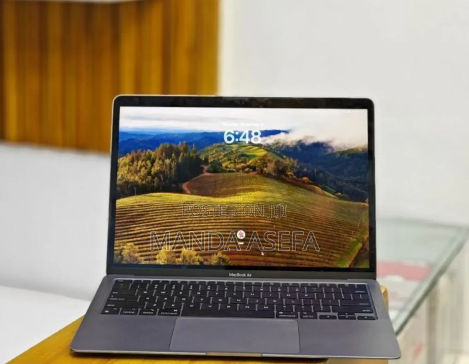 New Laptop Apple MacBook Air 2020 M1 8GB Apple M1 SSD 256GB