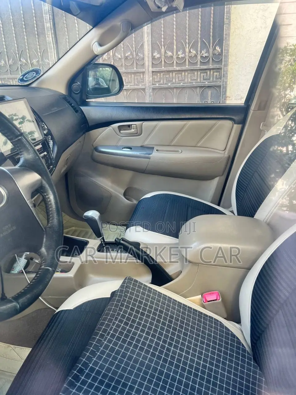 Toyota Hilux 3.0 D-4D 4x4 2014 Gray