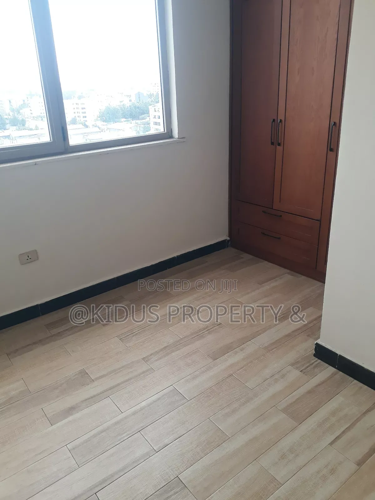 2bdrm Apartment in Mekaele Africa, Nifas Silk-Lafto for sale