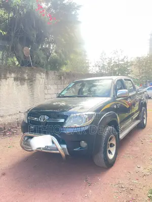 Photo - Toyota Hilux 3.0 D-4D Double Cab 4x4 Raider 2007 Black