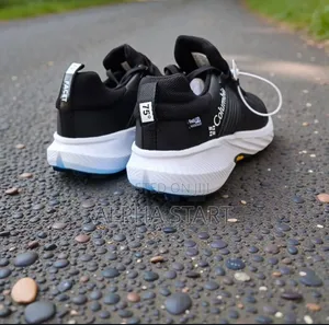 Colombia Water Proof Hiking Master Quality Sneakers for Man's