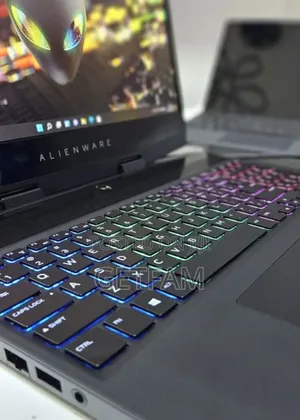 New Laptop Alienware Area-51m 16GB Intel Core I7 SSD 512GB