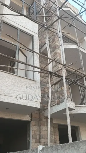 7bdrm Duplex In Akaky Kaliti For Sale