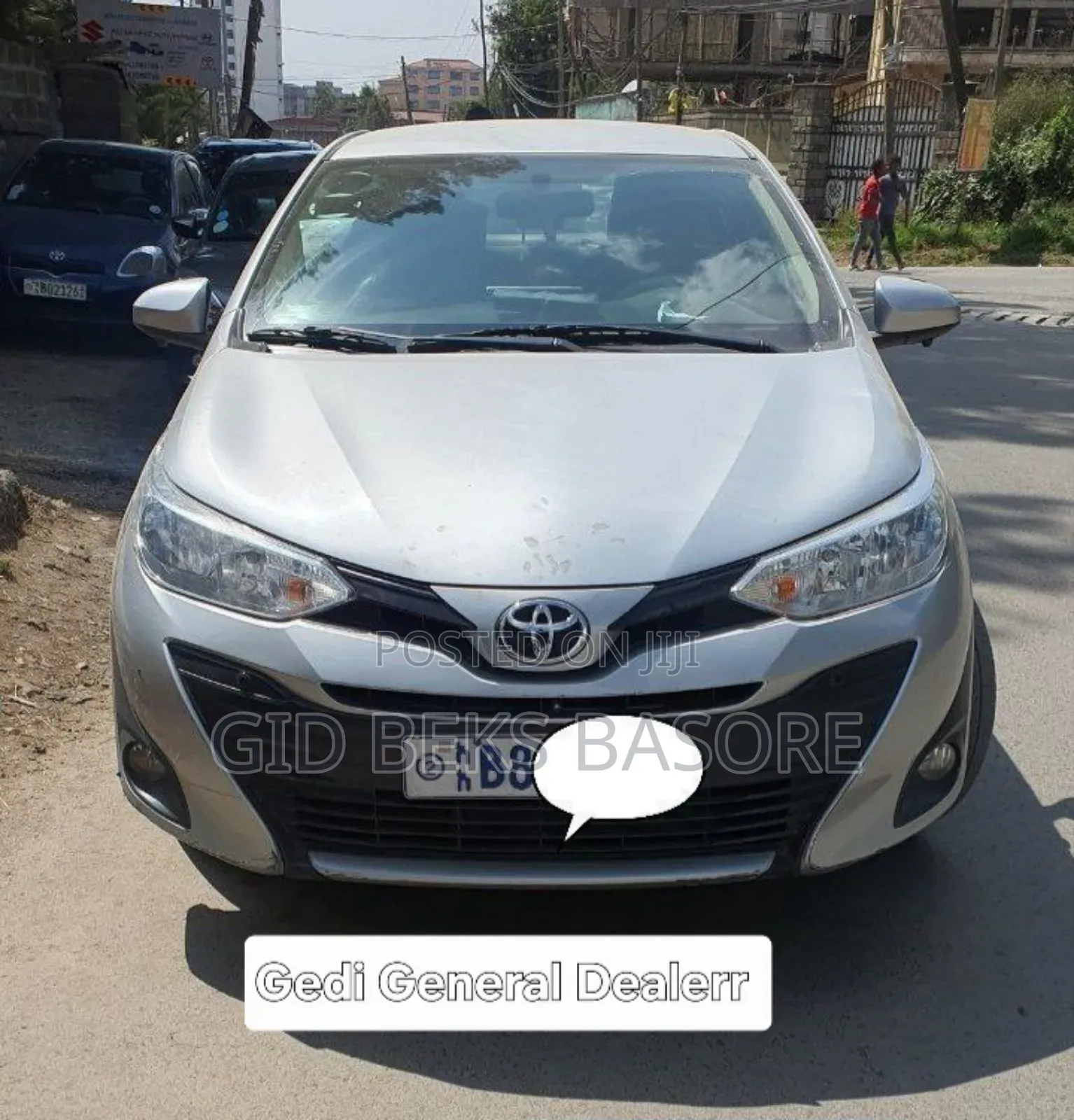 Toyota Yaris 2020 Silver