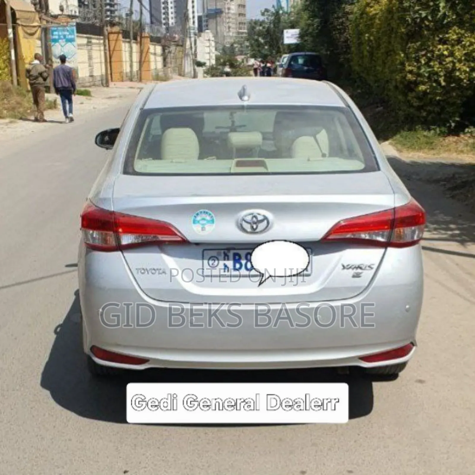 Toyota Yaris 2020 Silver