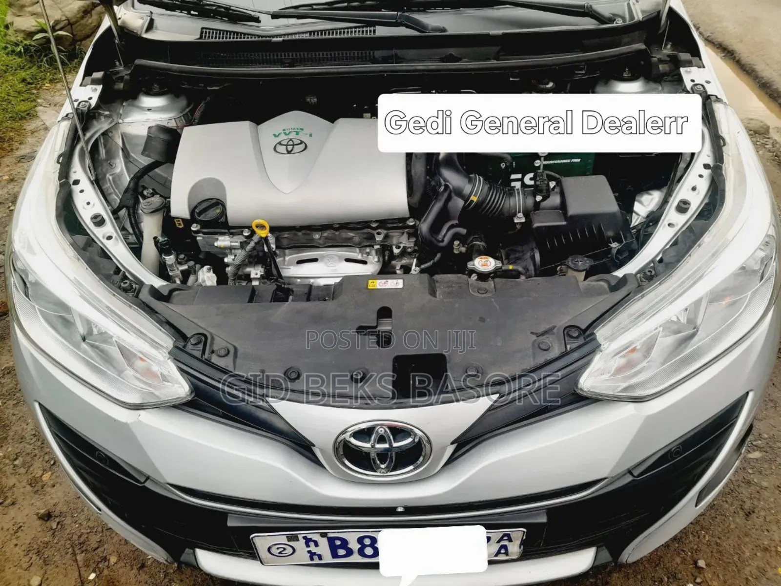 Toyota Yaris 2020 Silver