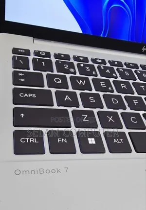 New Laptop HP OmniBook 5 16" 32GB Intel Core Ultra 7 SSD 1T