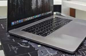 New Laptop Apple MacBook Pro 2019 16GB Intel Core I9 SSD 512GB