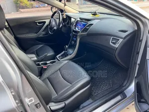 Hyundai Avante 2015 Gray