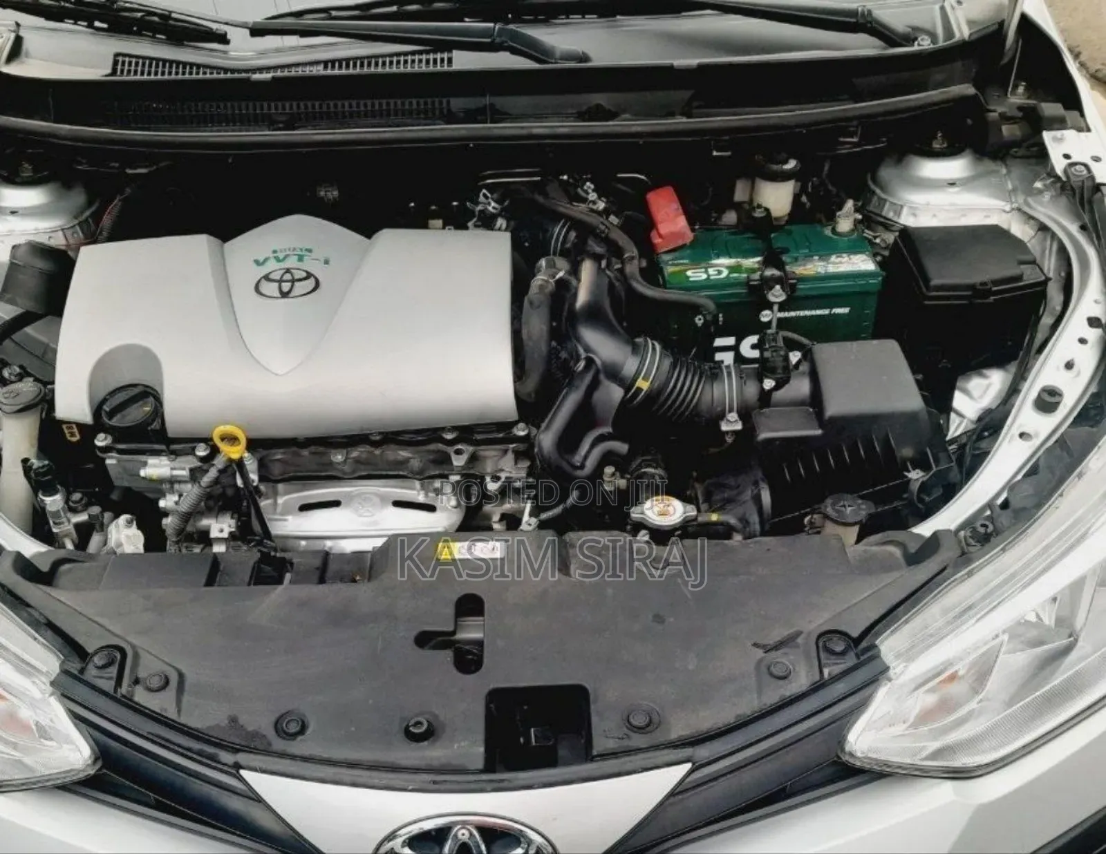 Toyota Yaris 1.5 Sedan L 2020 Silver