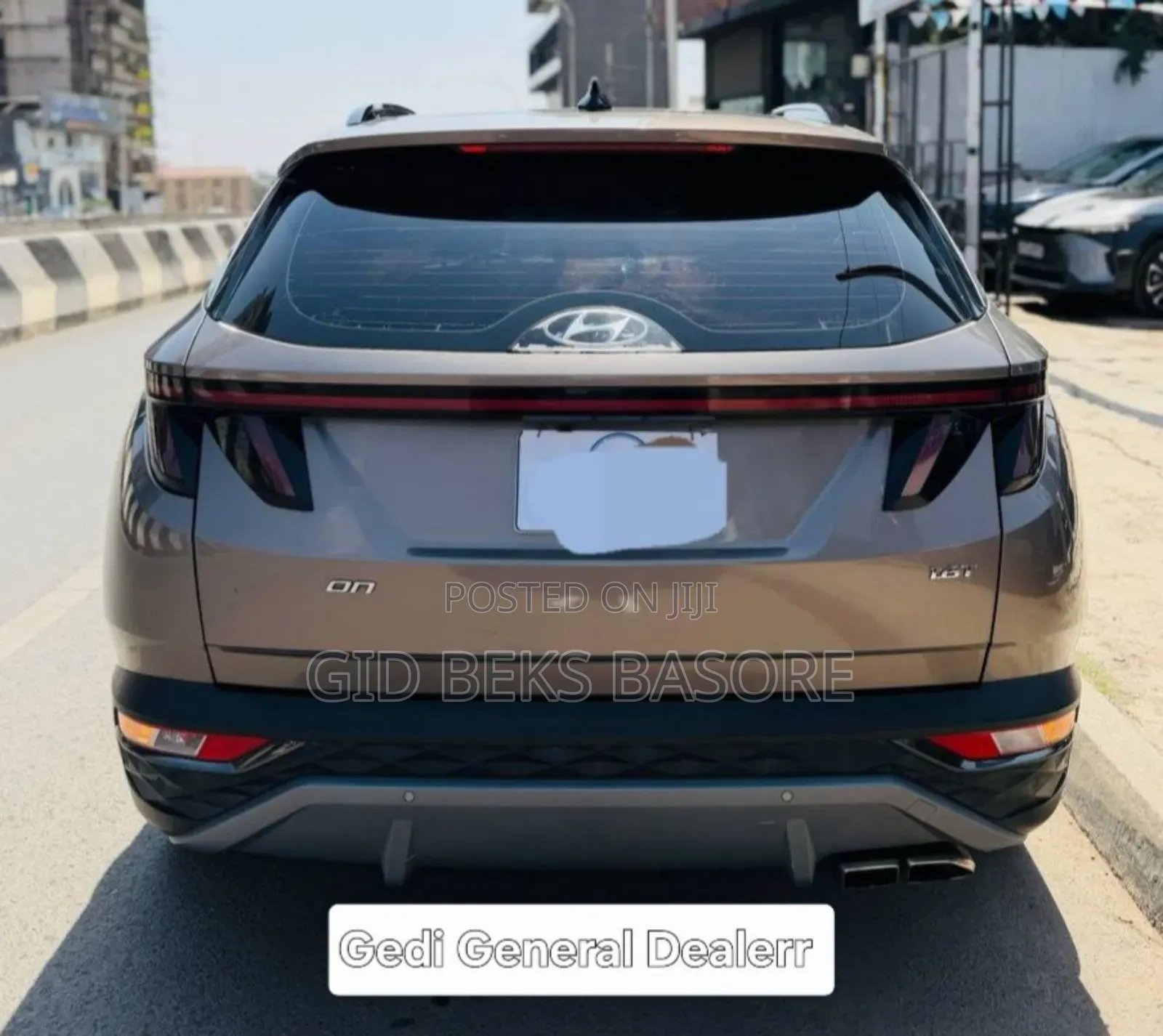 Hyundai Tucson 2022 gRAY