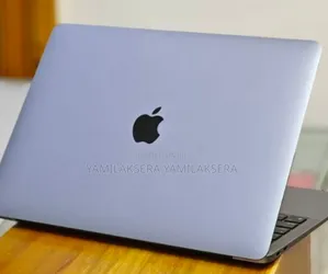 New Laptop Apple MacBook Pro 2020 8GB Apple M1 Pro SSD 256GB