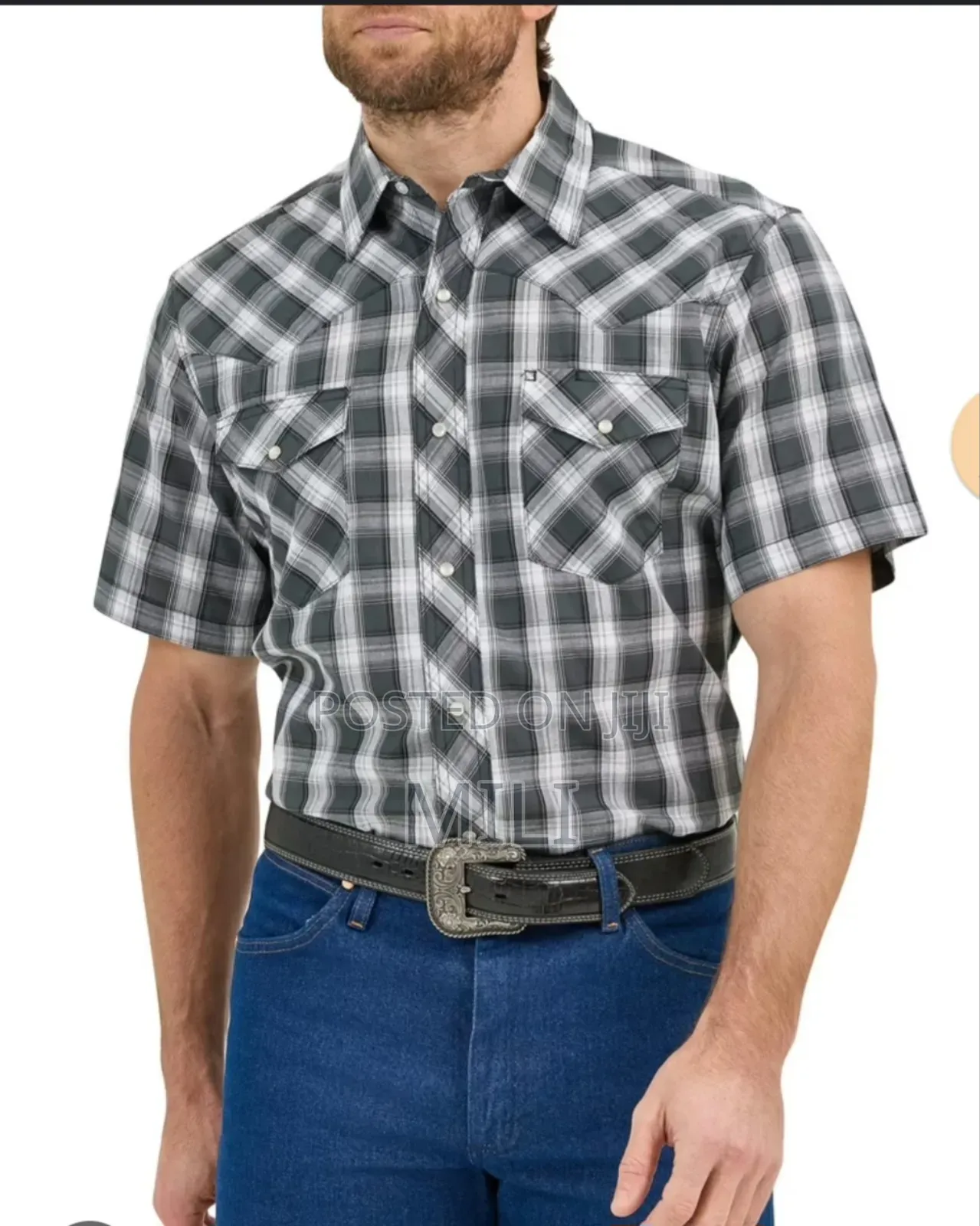 የወንዶች Shirt ጥራቱን የጠበቀ