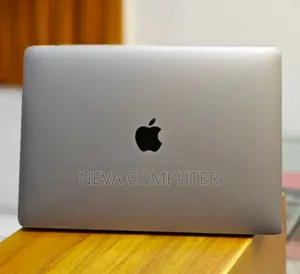 New Laptop Apple MacBook Pro 2019 16GB Intel Core I5 SSD 256GB