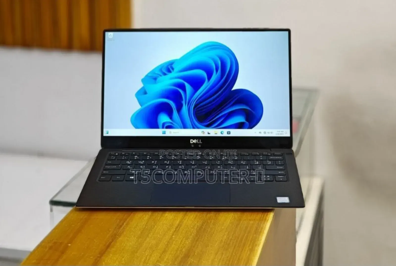 New Laptop Dell XPS 15 8GB Intel Core I5 SSD 512GB