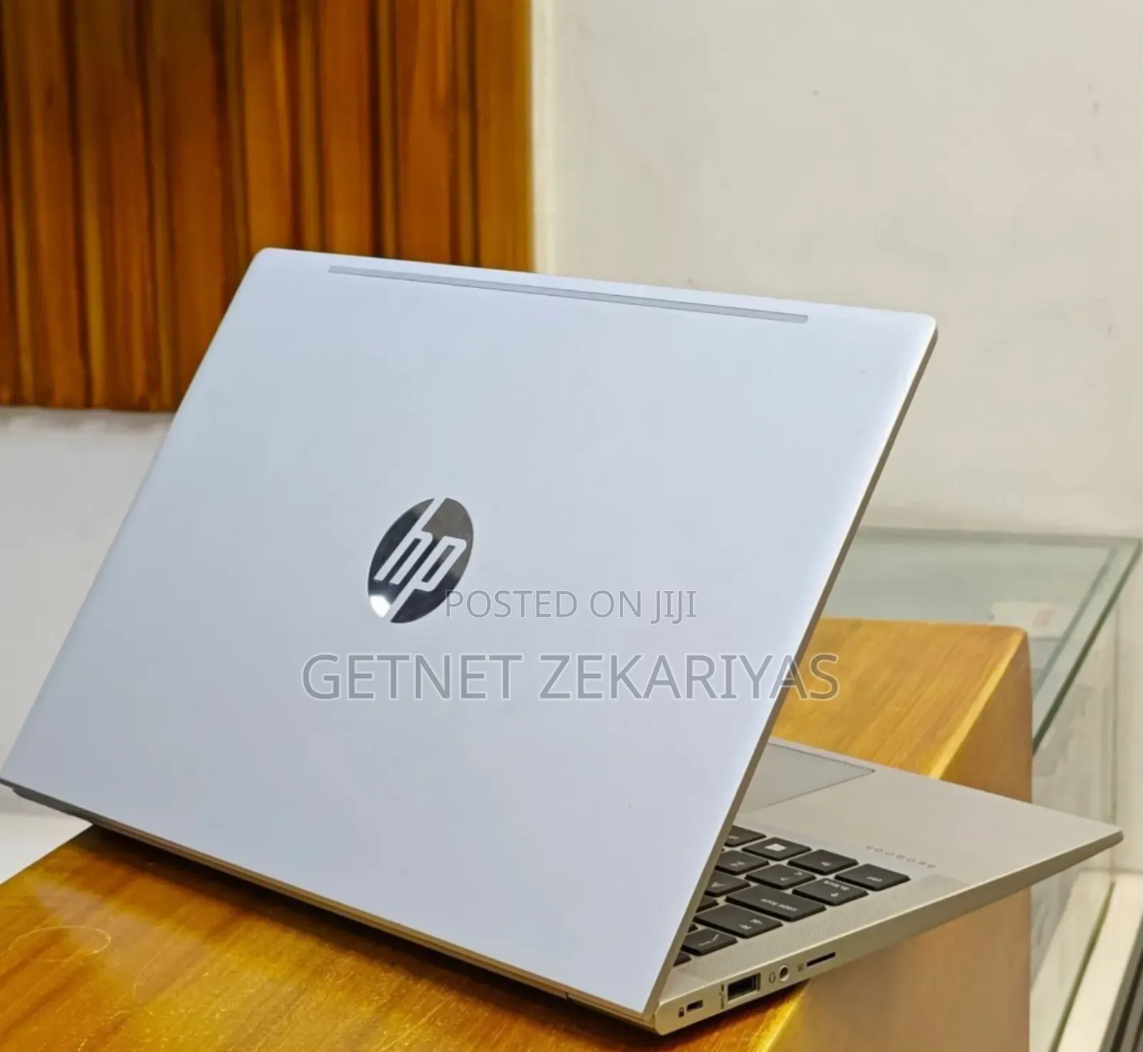 New Laptop HP ProBook 440 G7 8GB Intel Core I5 SSD 256GB