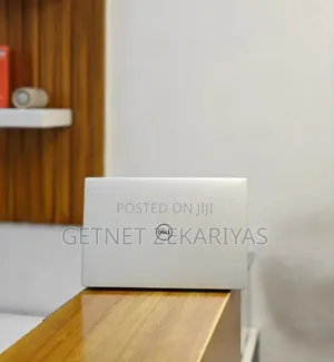 New Laptop Dell XPS 13 8GB Intel Core I5 SSD 512GB