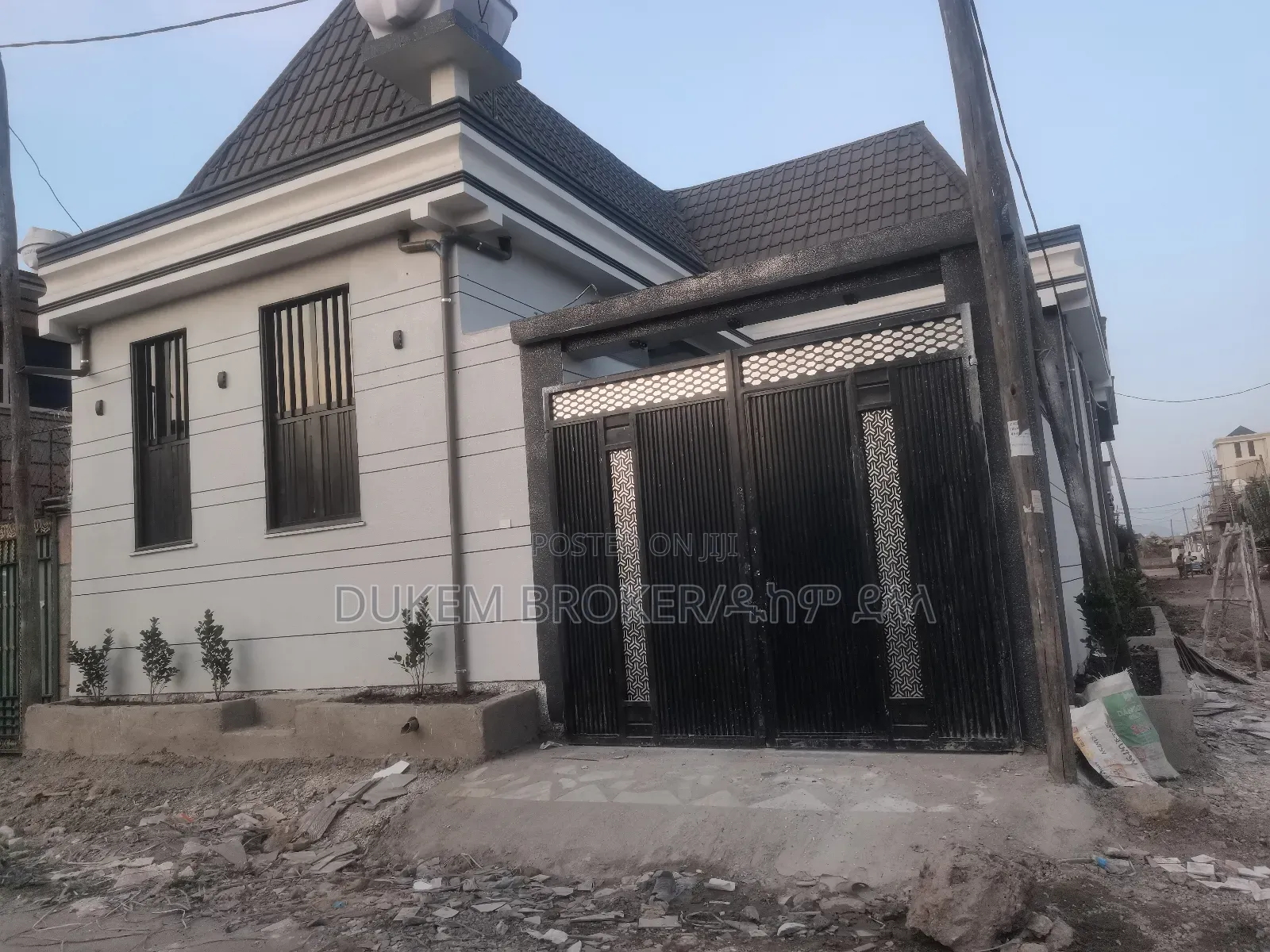 Furnished 4bdrm House in House, East Shewa for sale