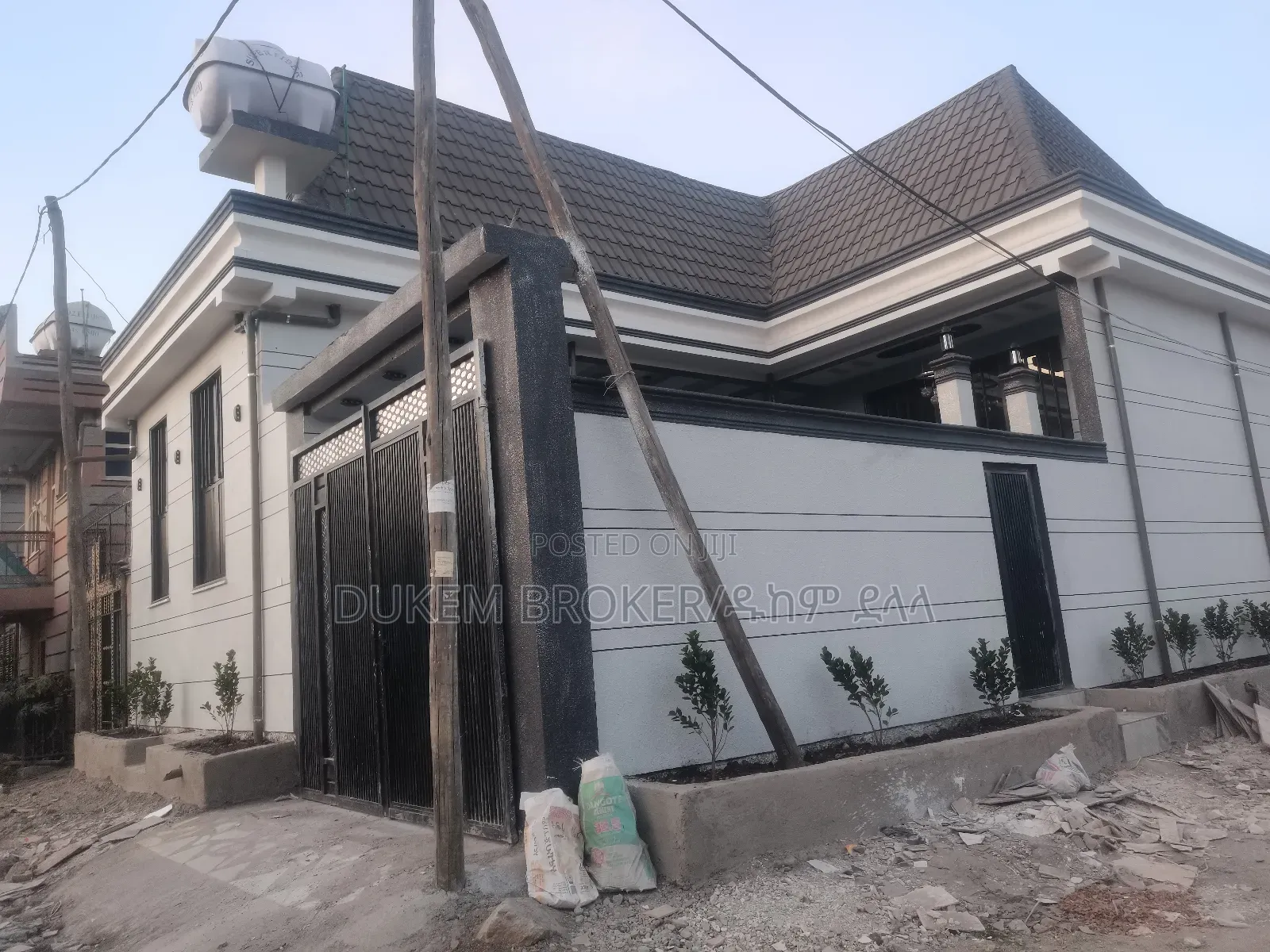 Furnished 4bdrm House in House, East Shewa for sale