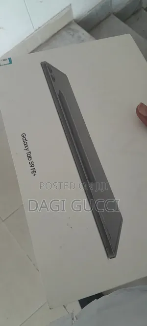 Photo - New Samsung Galaxy Tab S9 FE+ 128 GB Black