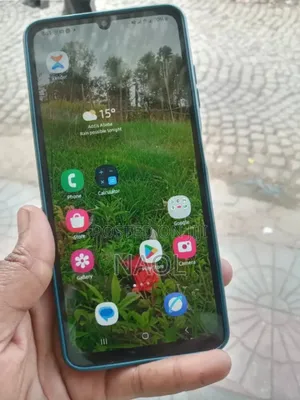 Photo - Samsung Galaxy A06 64 GB Blue