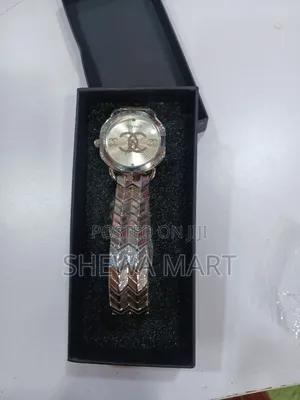 Photo - Quartz Watch Women's Fashion Women's Watch Waterproof