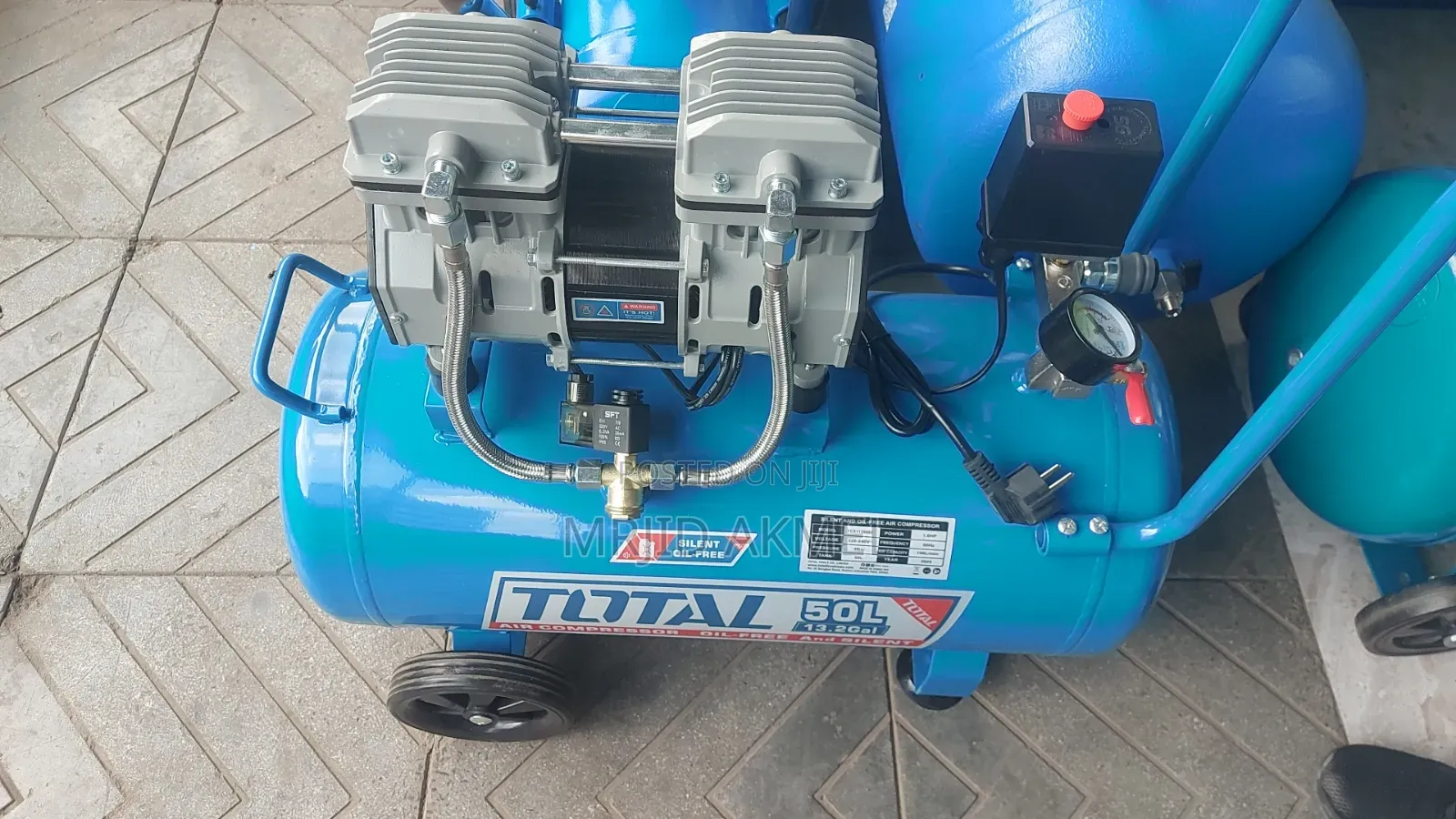 Total 50l Oil Free and Silent Compressor