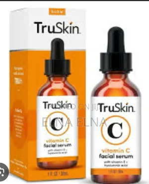 Photo - Truskin Vitamin C Face Serum