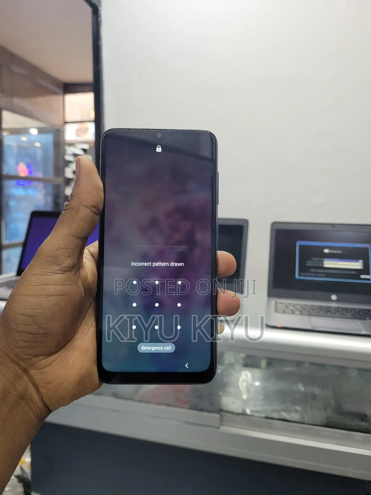 Samsung Galaxy A70 128 GB Gray