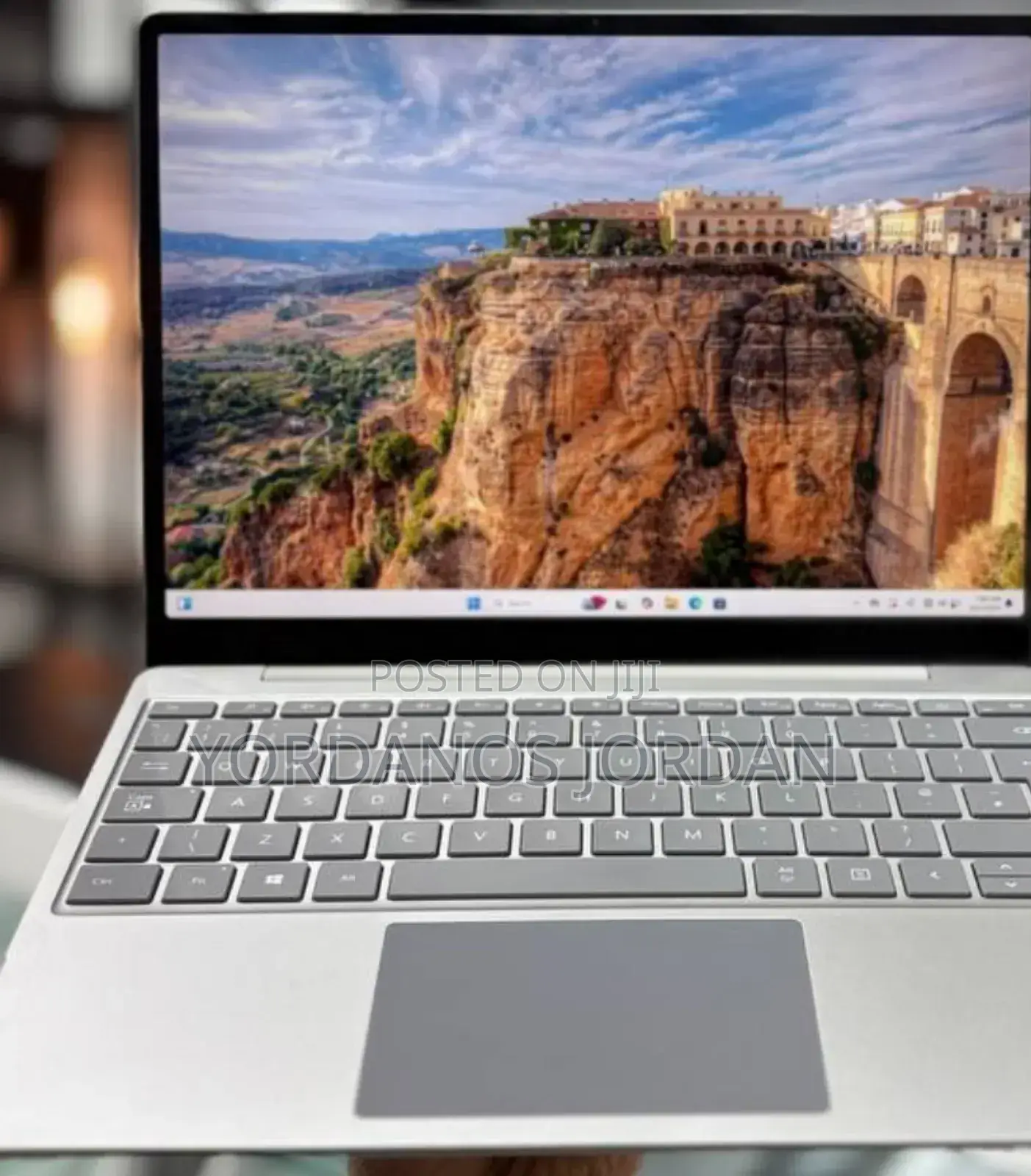 New Laptop Microsoft Surface Go 16GB Intel Core i5 SSD 512GB