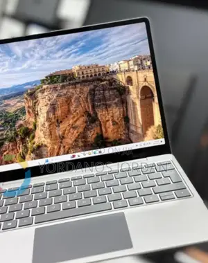 New Laptop Microsoft Surface Go 16GB Intel Core i5 SSD 512GB