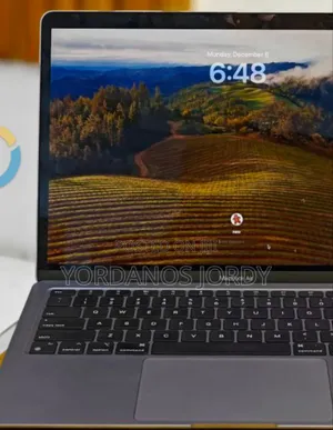 New Laptop Apple MacBook Air 2020 8GB Intel Core i3 SSD 256GB