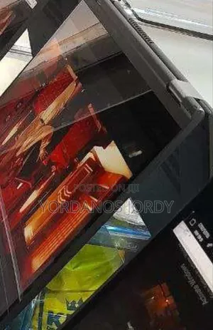 New Laptop Lenovo ThinkPad Yoga 370 8GB Intel Core i5 SSD 512GB