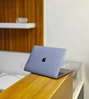 New Laptop Apple MacBook Pro 2019 16GB Intel Core I5 SSD 256GB
