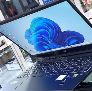 New Laptop HP Victus 16 16GB Intel Core I7 SSD 512GB