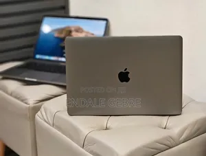 New Laptop Apple MacBook Pro 2019 16GB Intel Core I7 SSD 1T