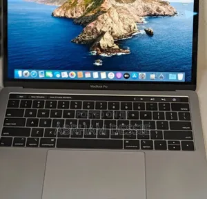 New Laptop Apple MacBook Pro 2019 16GB Intel Core I7 SSD 1T